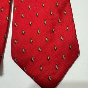 Elegant Red and Gold Men's Tie